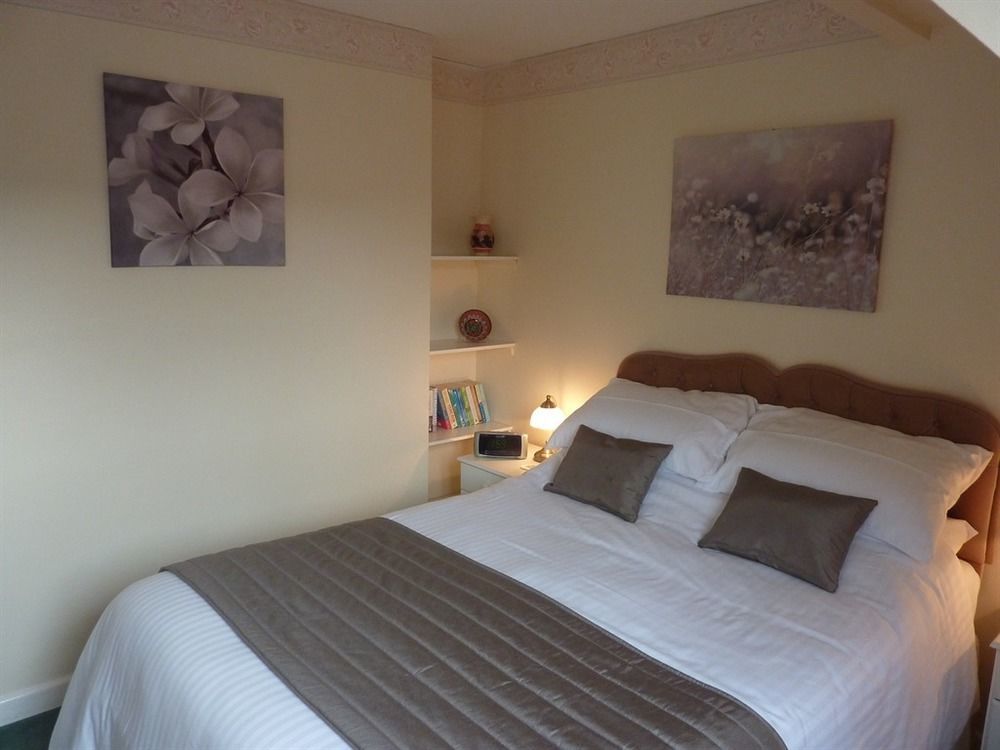 Fernleigh Guest House Lynton Bagian luar foto