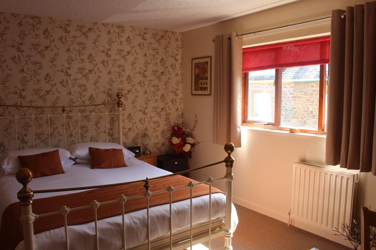 Fernleigh Guest House Lynton Bagian luar foto